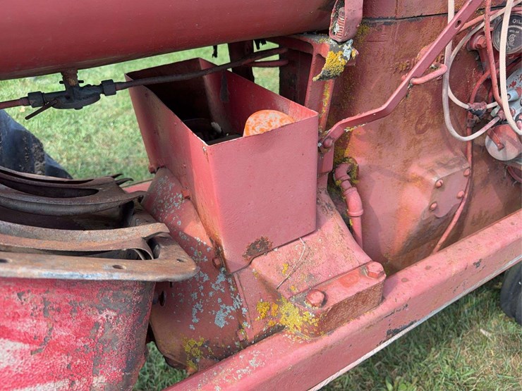 farmall-f-30-image-23