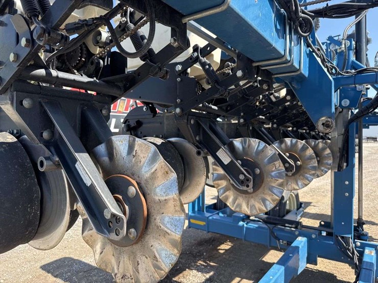 kinze-3500-image-19