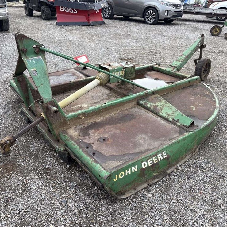 JOHN DEERE 709