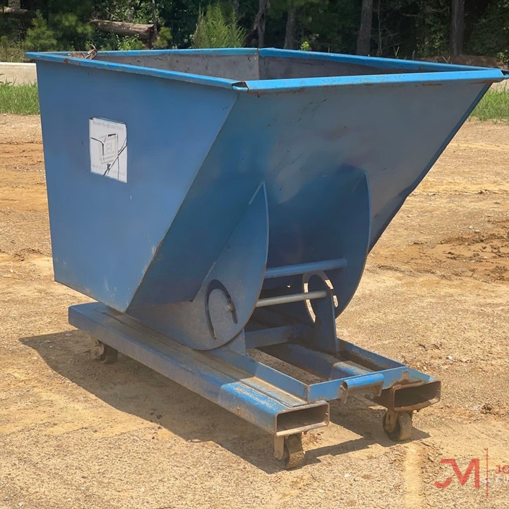 SELF DUMPING HOPPER