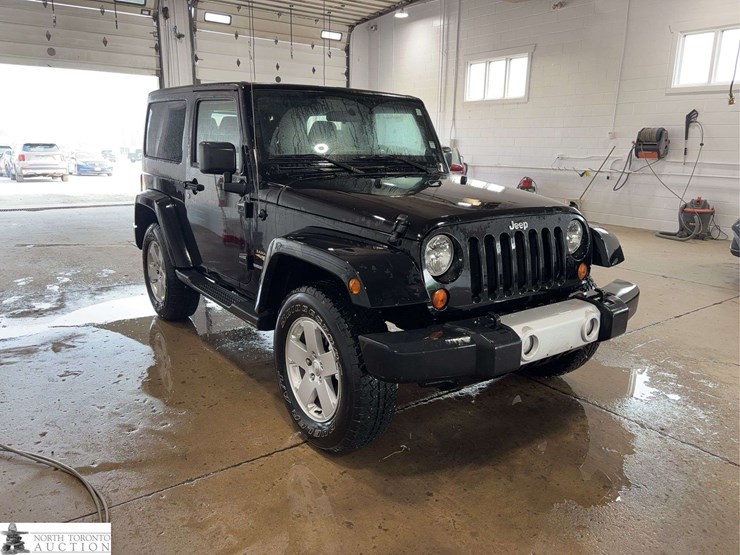 2011-jeep-wrangler-image-3