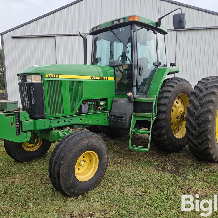 1997 JOHN DEERE 7810