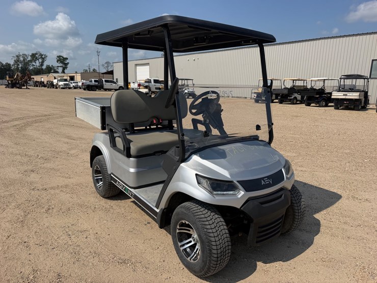 #68-•-2024-advanced-ev-golf-cart-image-1