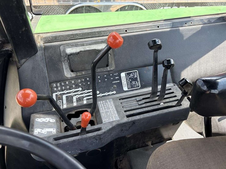 john-deere-4230-image-16