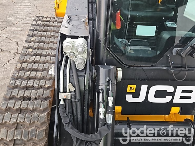 2026-jcb-215t-image-13