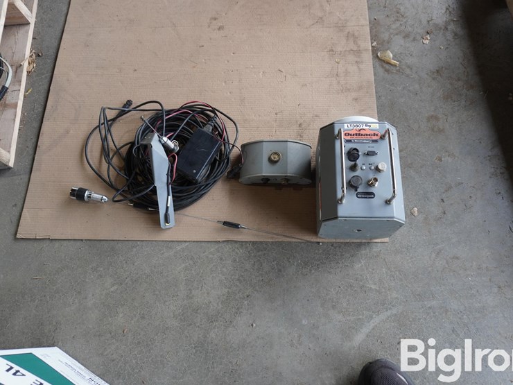 outback-baseline-x-rtk-base-station-image-4