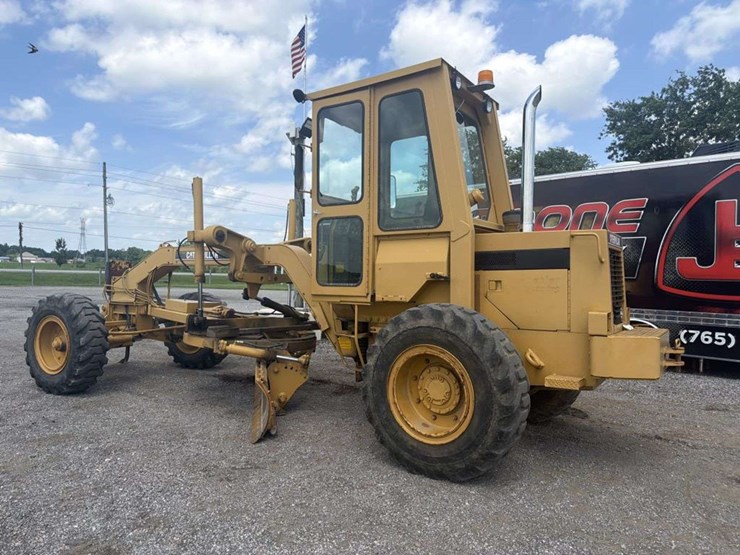 caterpillar-r80-image-3