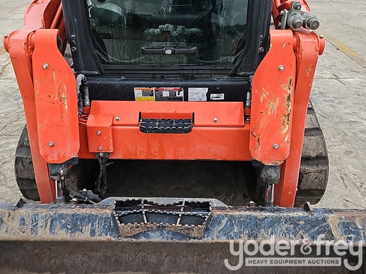 2023-kubota-svl75-2hwc-image-15