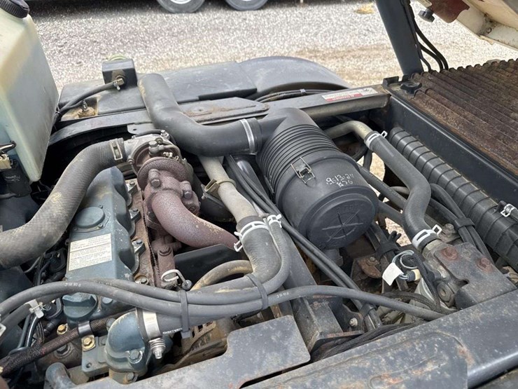 2006-bobcat-5600-tool-cat-image-12
