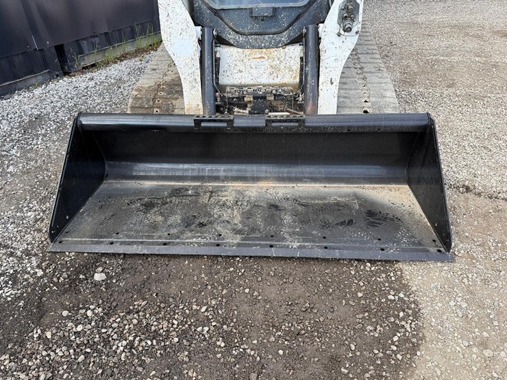 2022-bobcat-t770-image-9