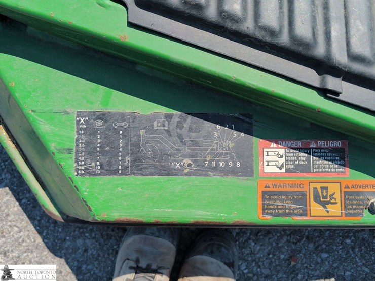 2014-john-deere-1445-ii-image-12