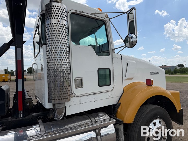 2002-kenworth-t800-image-16