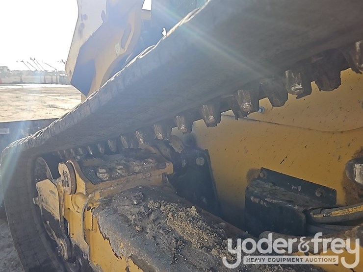 2019-caterpillar-299d2-image-18