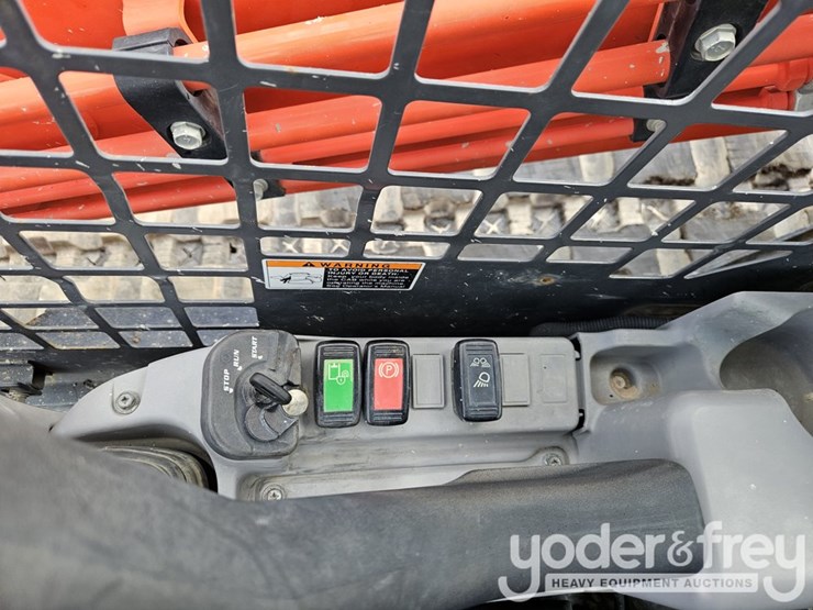 2023-kubota-svl97-2-image-29