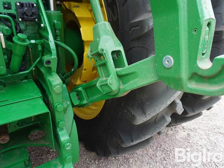 john-deere-8r-250-image-19
