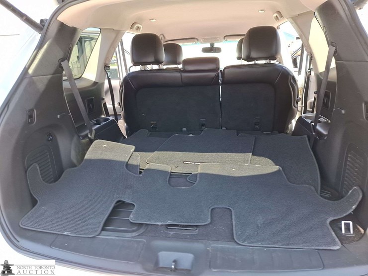 2014-nissan-pathfinder-image-21