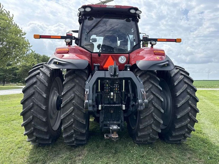 2021-case-ih-340-image-4