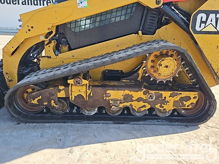 2019-caterpillar-299d2-image-18