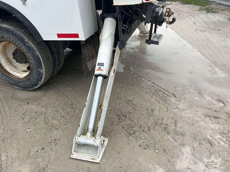 2009-altec-dm47-image-20