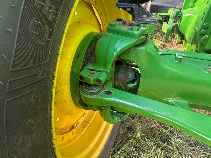 john-deere-8285r-image-30