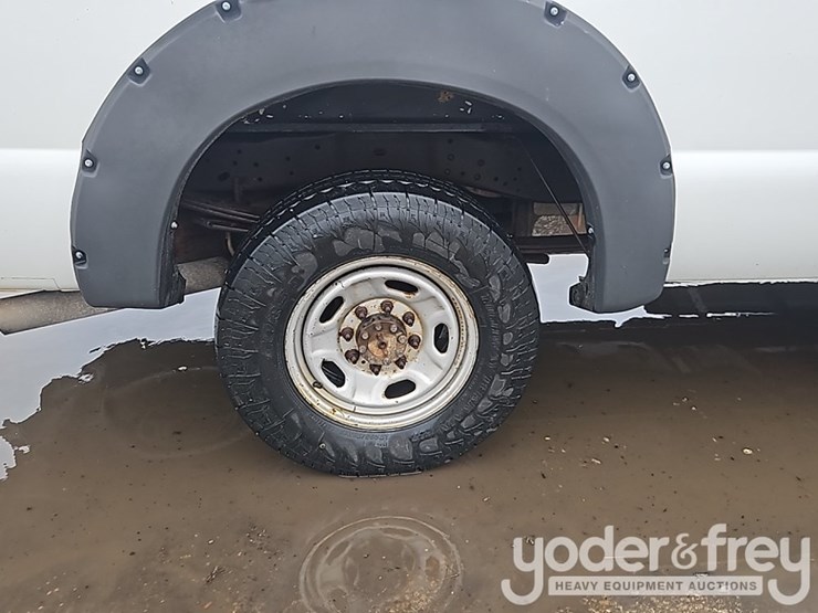 2011-ford-f250-sd-image-8