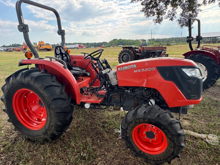 kubota-mx5200-image-4