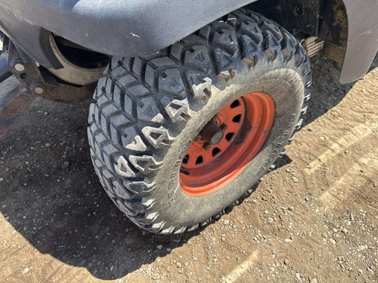 bobcat-2300-image-7