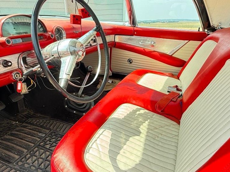 1955-ford-thunderbird-image-13