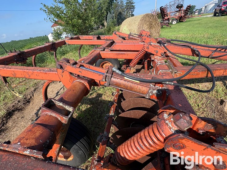 bush-hog-1550-image-12