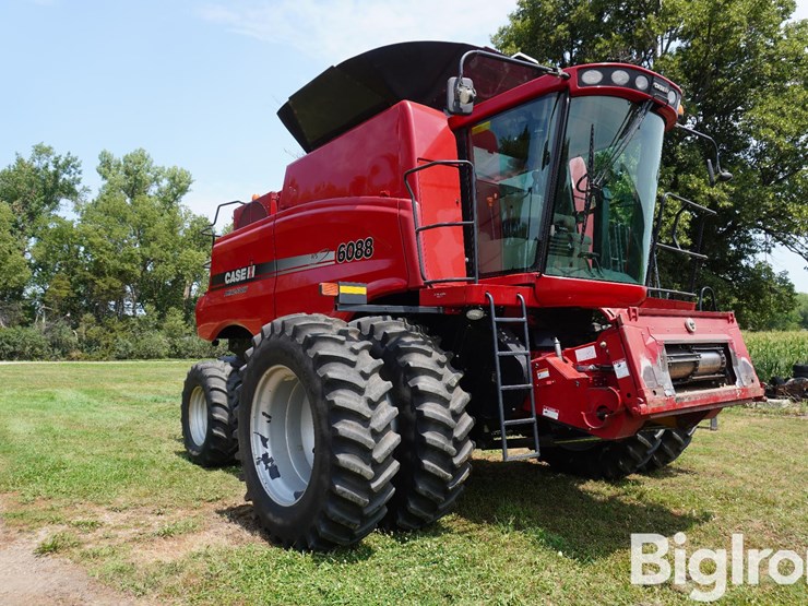 case-ih-6088-image-3