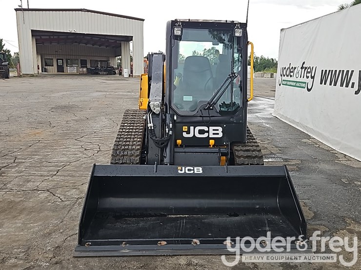 2026-jcb-215t-image-8