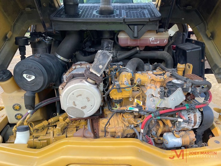 2016-caterpillar-906m-image-14