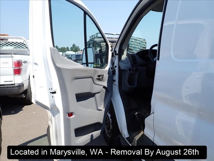 2015-ford-transit-image-2