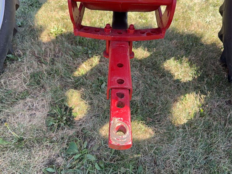 farmall-200-image-32