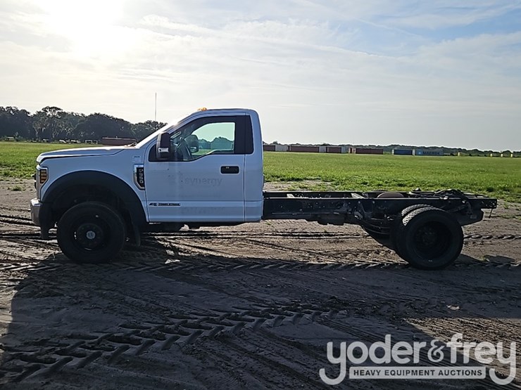 2018-ford-f550-image-3
