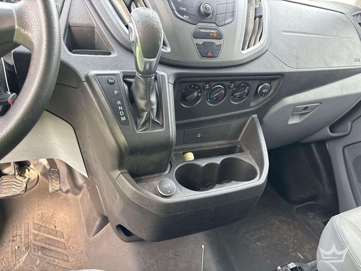 2018-ford-transit-image-17