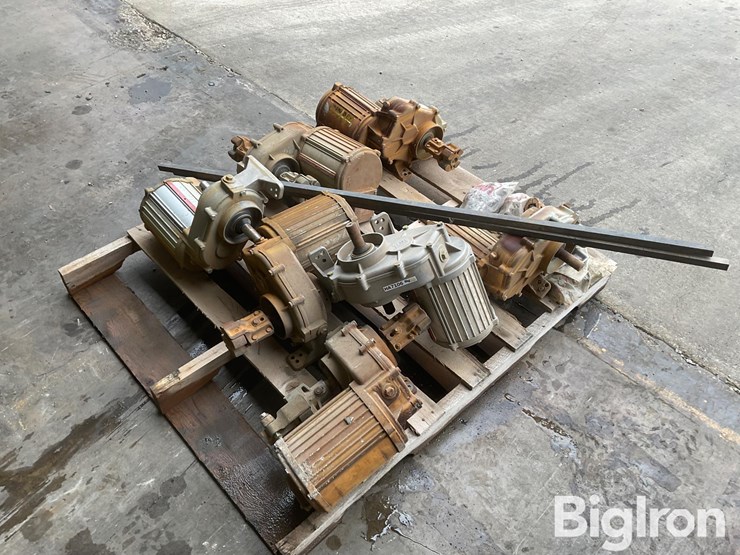 reinke-pivot-drive-motors-image-3