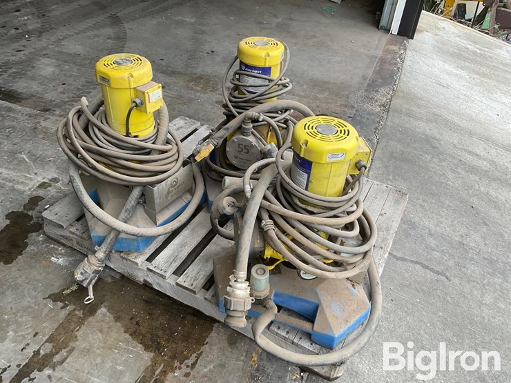 2013-agri-inject-irrigation-injection-pumps-image-1