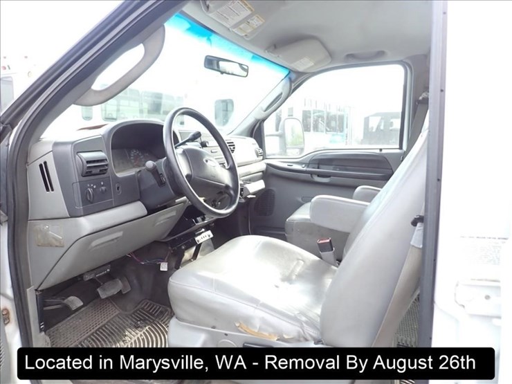2006-ford-f450-image-13