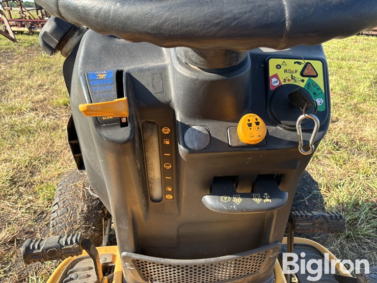 cub-cadet-lgt1054-image-13