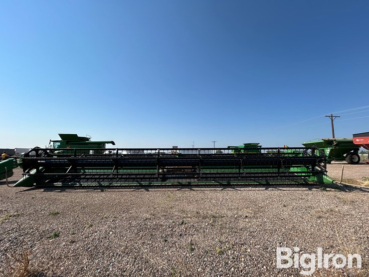 2010-john-deere-635d-image-2
