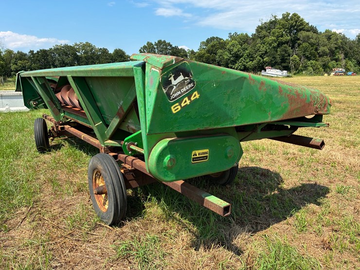 john-deere-644-image-4