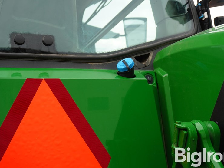 john-deere-8r-250-image-12