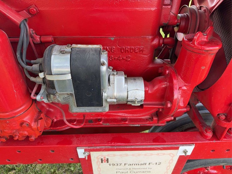 1937-farmall-f-12-image-19