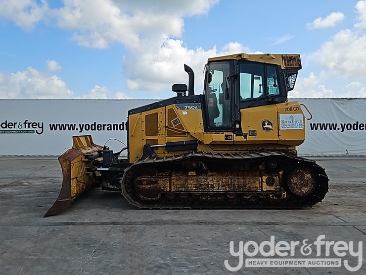2019-deere-750k-lgp-image-3
