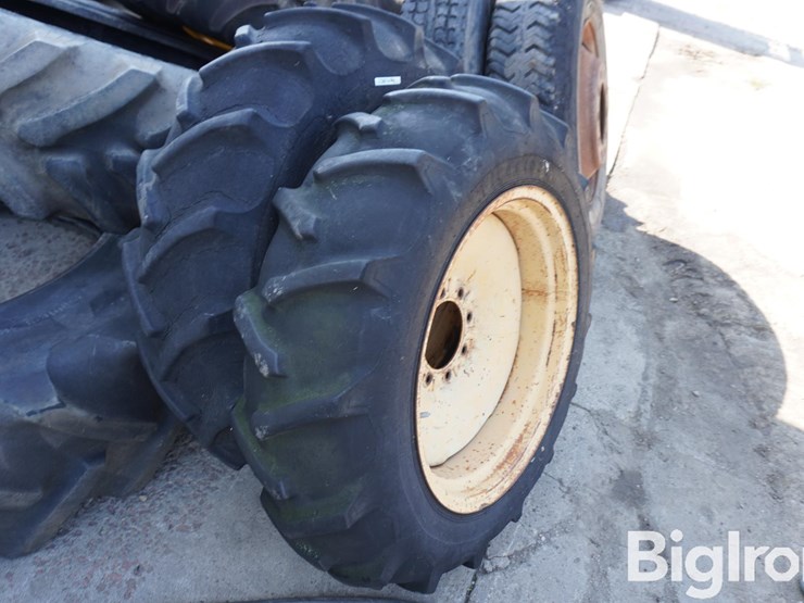 11.2/10-24-tires-w/rims-image-3