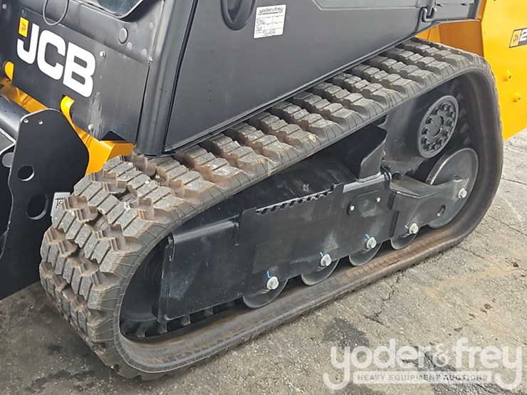 2026-jcb-215t-image-18