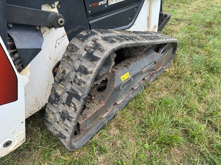 2021-bobcat-t76-image-19