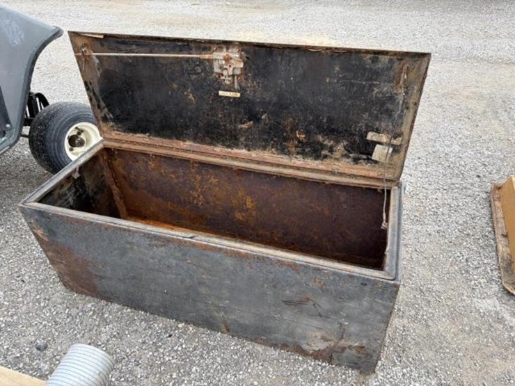 truck-toolbox-image-1