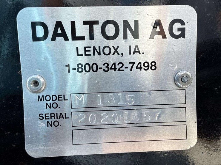 dalton-1300-galllon-tender-trailer-image-16